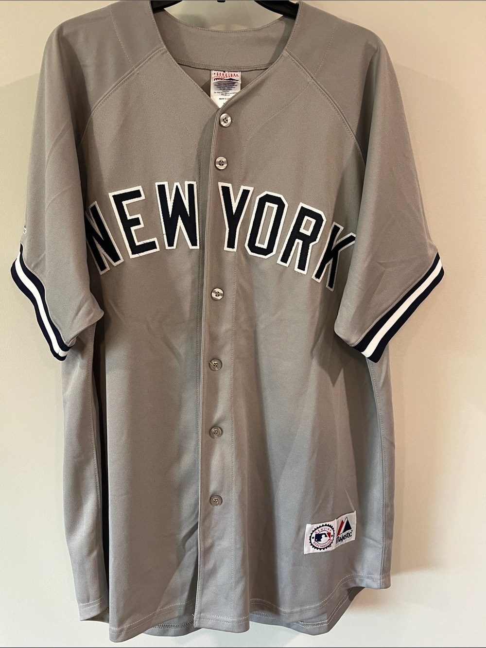 Majestic - XL, Gray New York Yankee Button-Up Baseball Jersey with Navy Trim